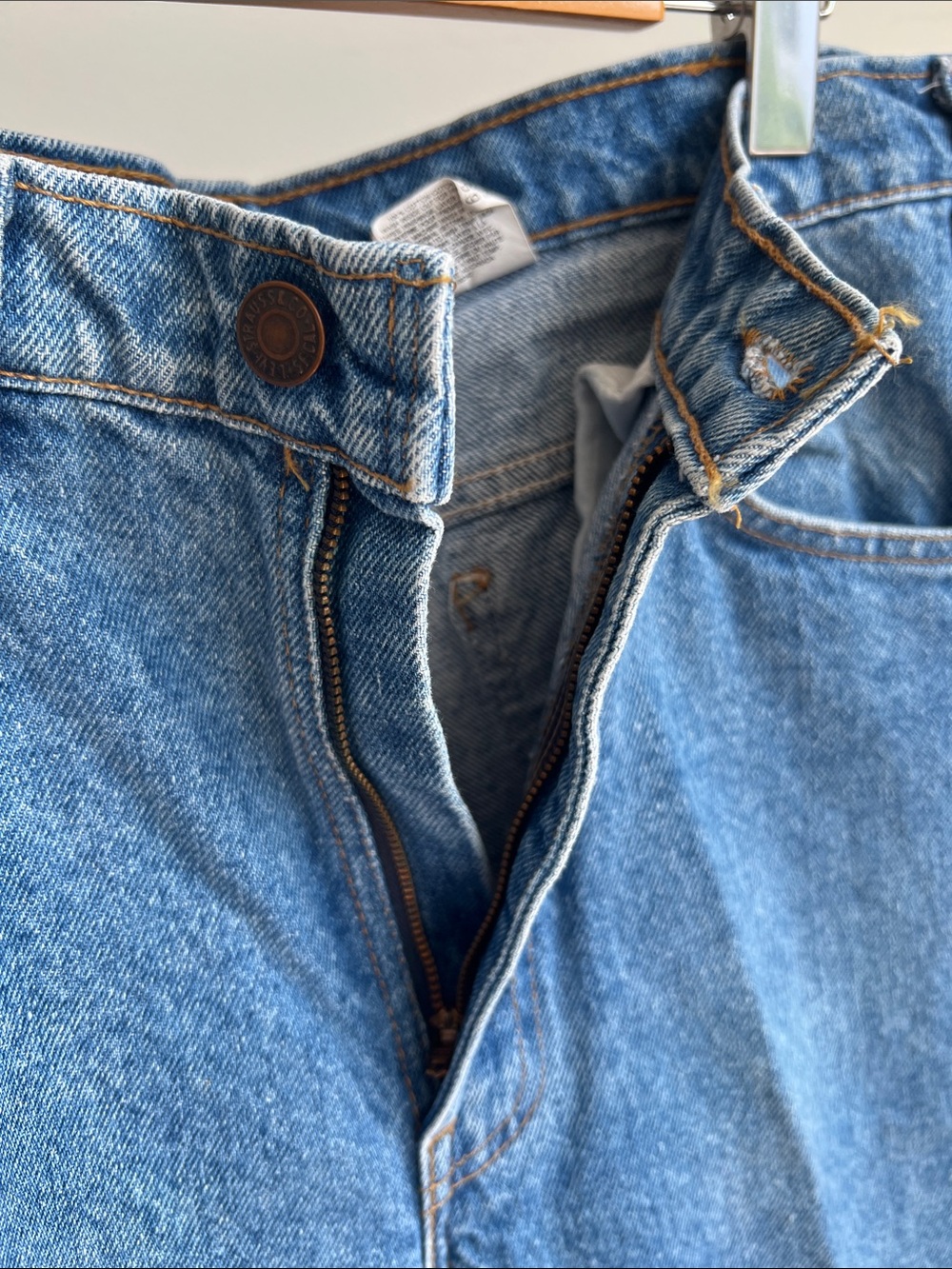 Levi's 619 Orange Tab Jeans - Picture 7 of 9